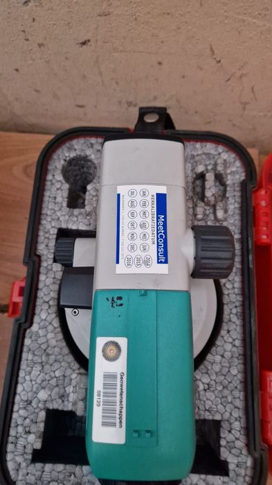 Nivelă optica Sokkia  B40