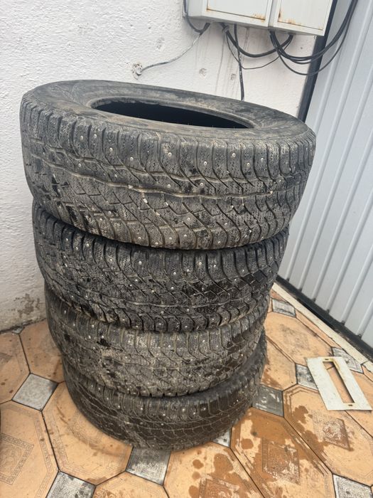 Шипованая резина 265.65R17