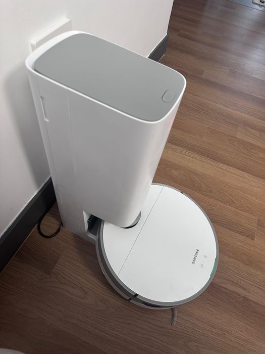 Продам робот пылесос