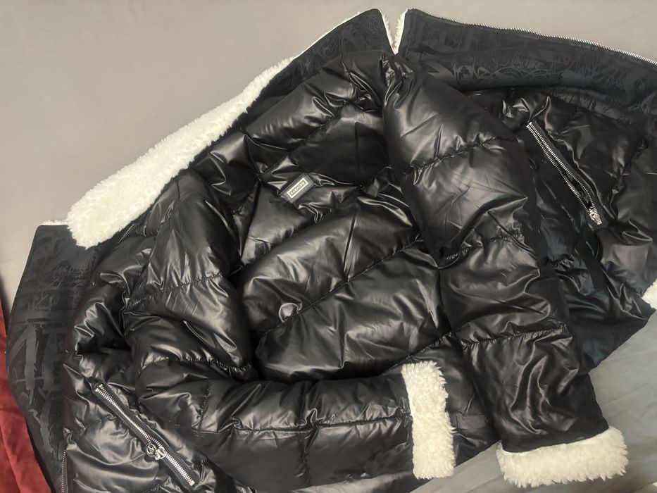Продам зимний пуховик