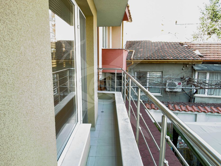 Продава се Тристаен апартамент в Пловдив, Кършияка - 90 кв.м за 1275 €/кв.м - Снимка #12