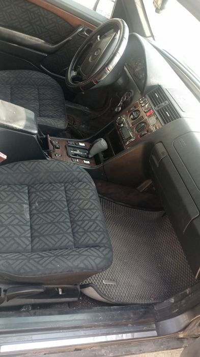 Продам машину срочно