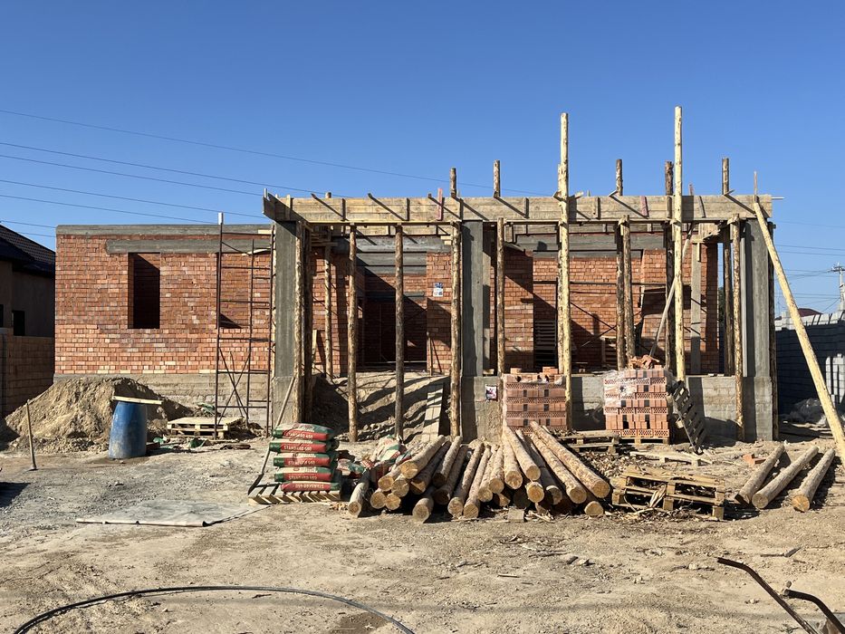 Строительный бригада