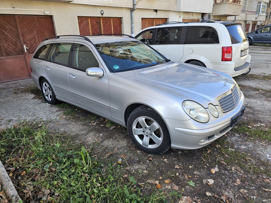 MERCEDES BENZ E CLASS 200 T Kompressor 200