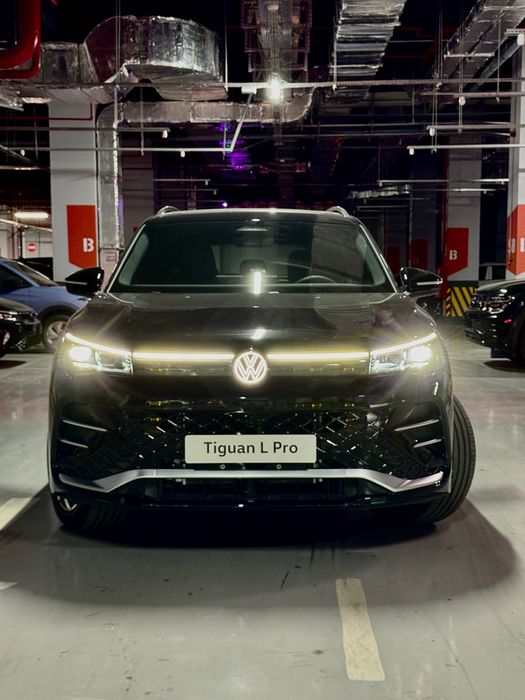 Volkswagen Tiguan L Pro