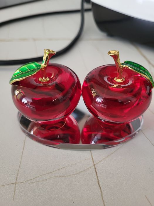 Продам статуэтки