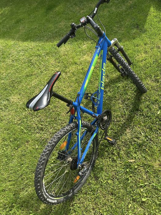 Bicicleta Mountain Bike