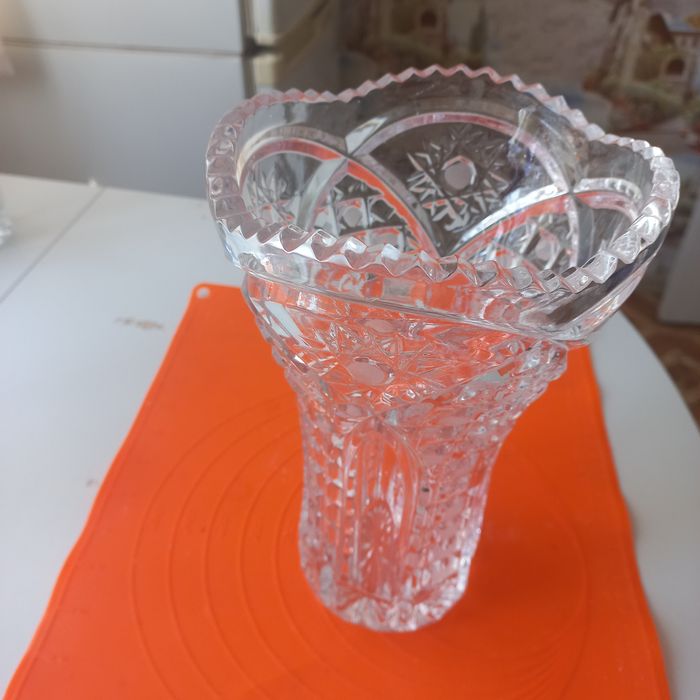 Продам хрустальные вазы СССР