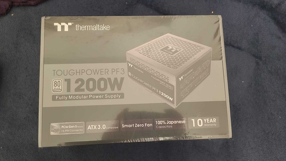 Sursa Thermaltake Toughpower 1200W pf3, 80+ platinum, sigilata , noua