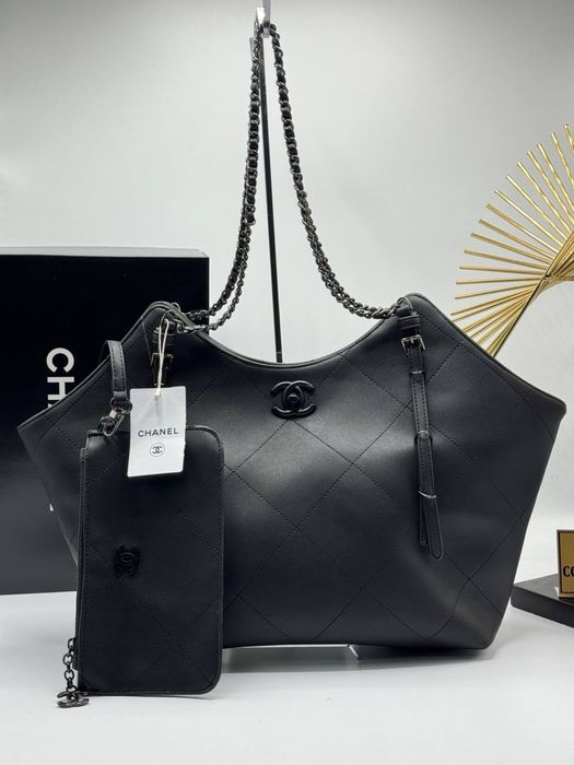 Geanta Chanel noua !!! Dimensiuni 50/33 !!!