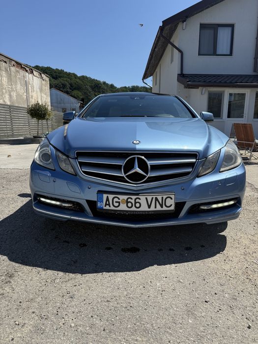 MERCEDES-BENZ E-Class 2011 — imagine 3