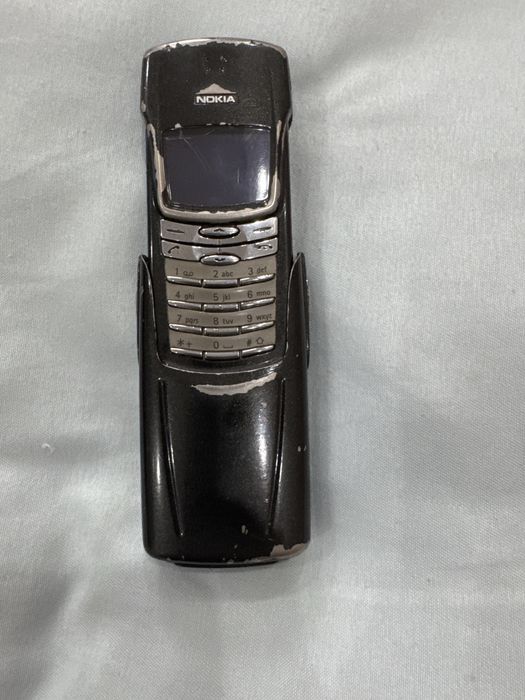 Nokia i 8910 продам срочно
