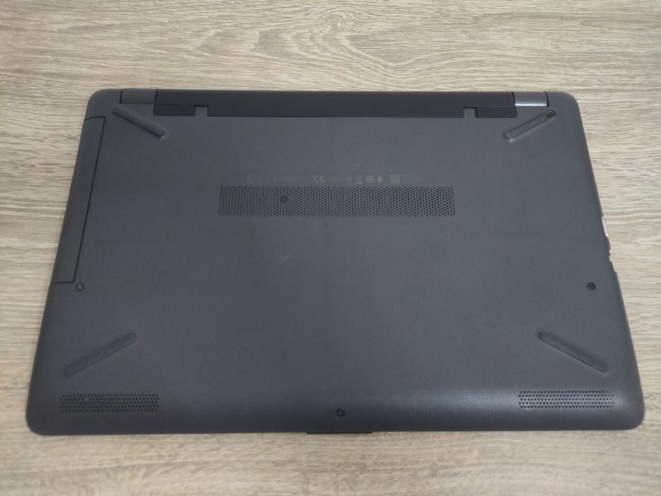 Ноутбук HP 250 G6