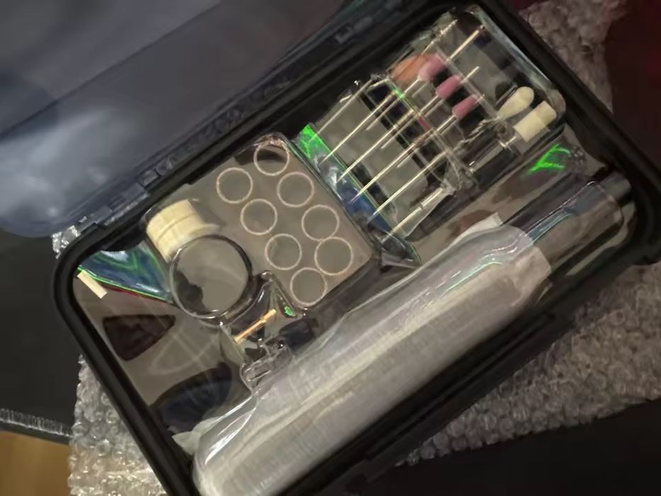 Greenworks мини гриндер 8 волта на зарядни батерии