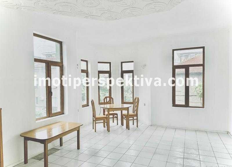 Продава се Етаж от къща в Пловдив, Център - 115 кв.м за 1522 €/кв.м - Снимка #1