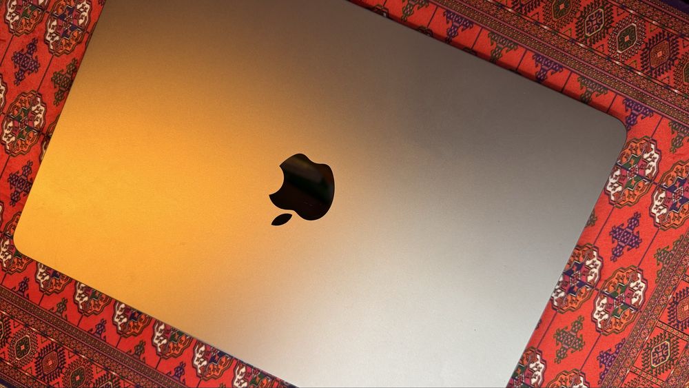 MakBook Air 13-inch, M3, 2024