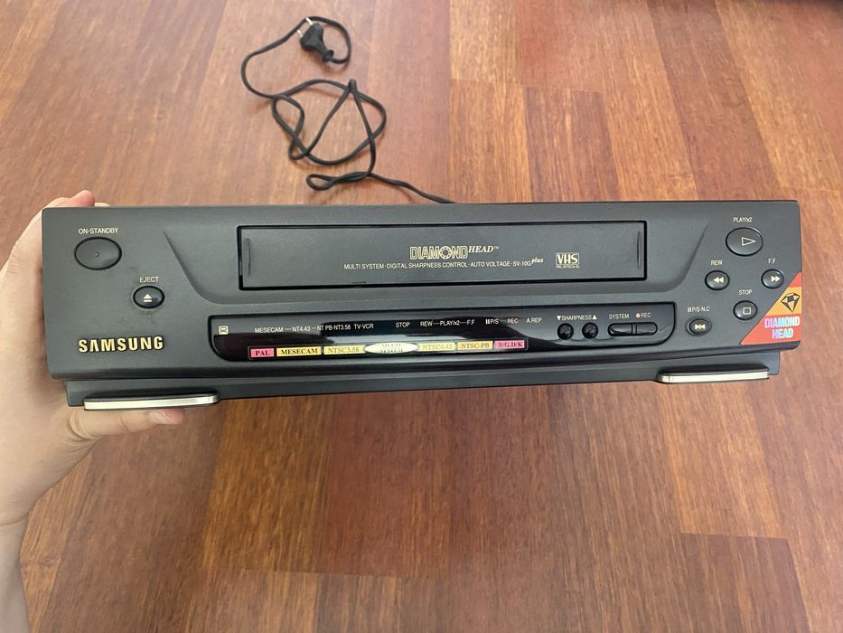 Видеомагнитафон Samsung