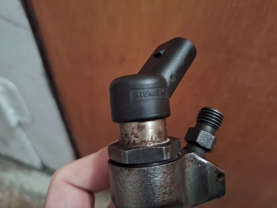 Injectoare peugeot 307 2.0