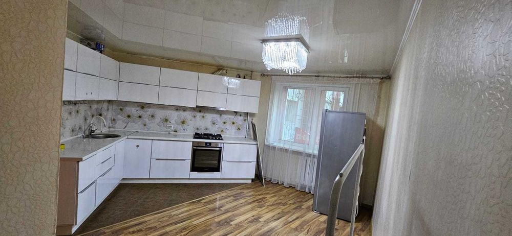 Продам 2 ком квартиру