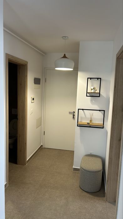 Inchiriez apartament 2 camere