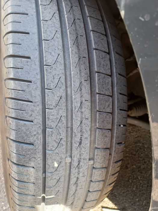 4 Jante oțel ,cu anvelope de vara pirelli    215 60 16  vară