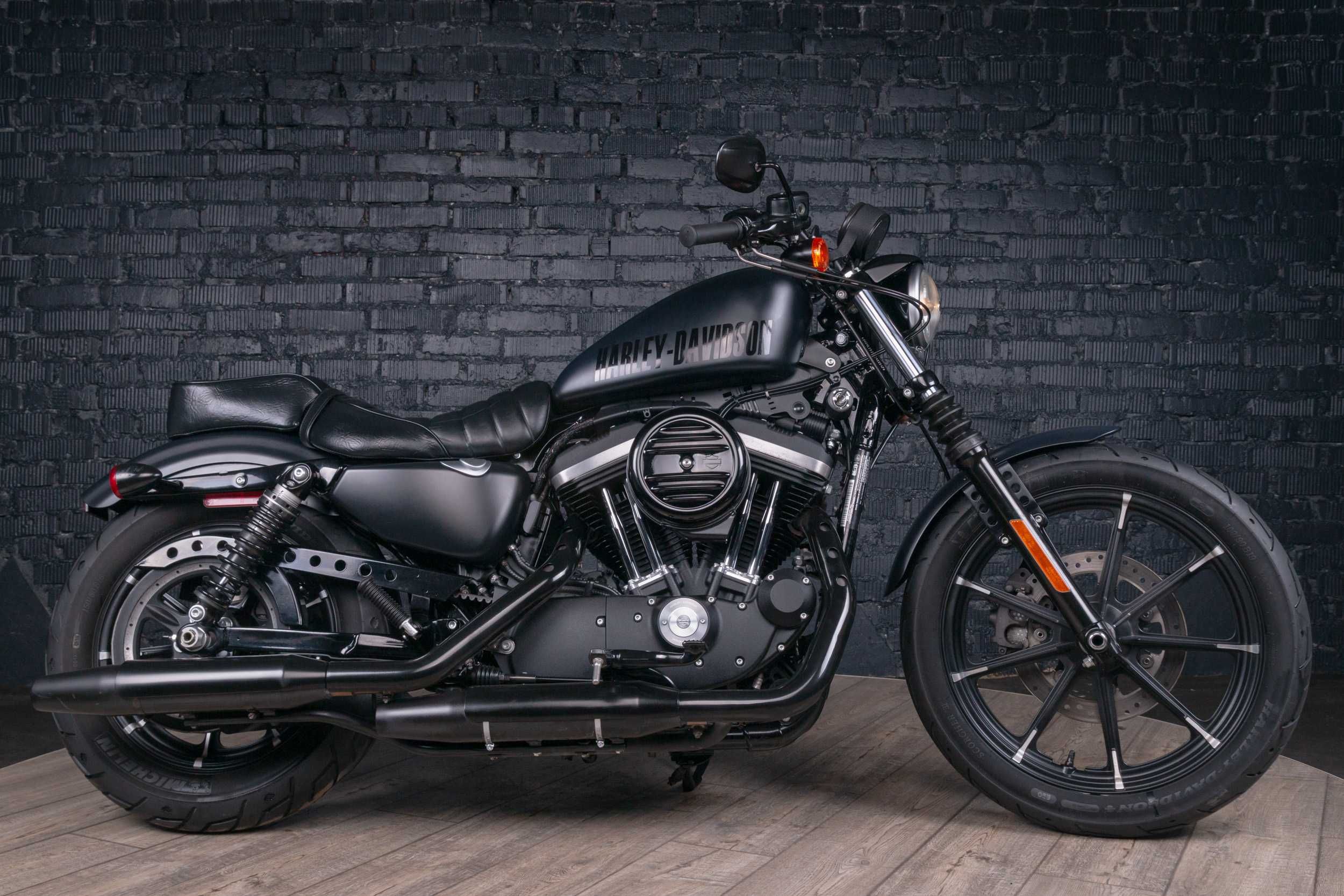 Sportster 883 Harley Davidson led фара