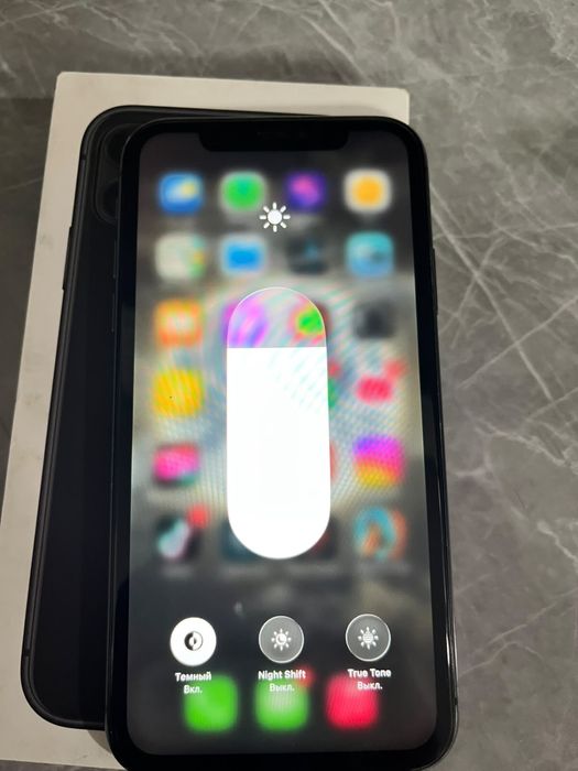 Продам iphone 11 128gb