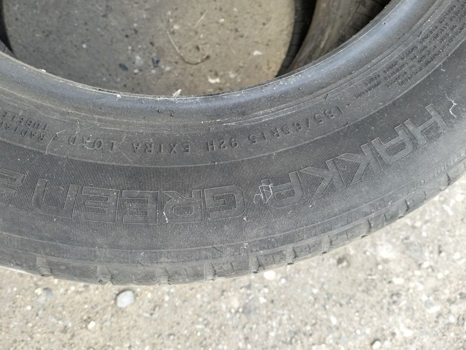 Две резины Нокиан лето R15