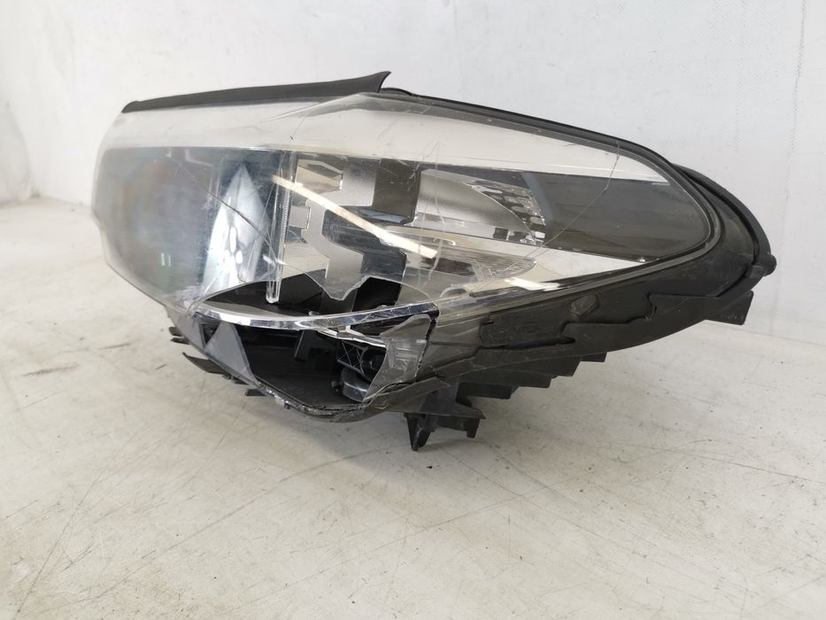 Повреден Far BMW Серия 5 G30 [ - ] Оригинален Счупен, авариран far за