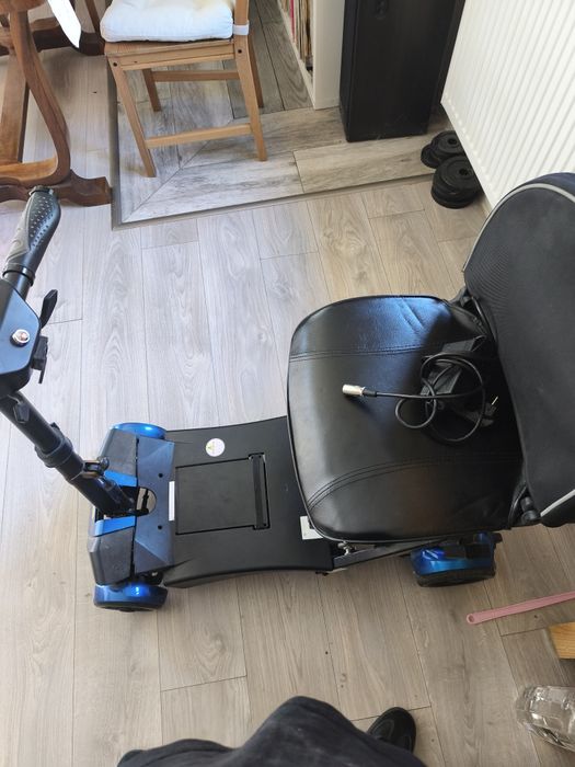 Scuter electric pliabil