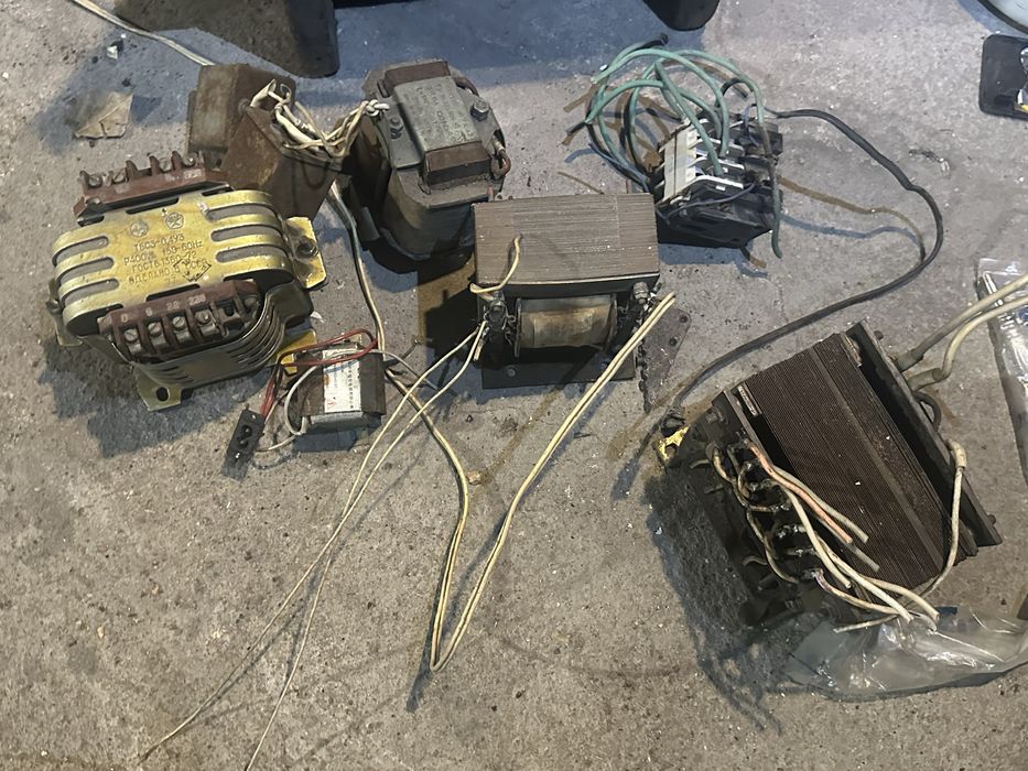 Продаю трансформаторы б/у