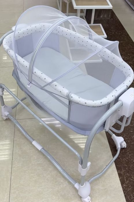 Продам детскую кроватку.купила за 50000 тг .продам за 15000 тг