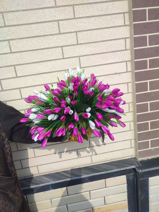 Dekerativniy gullarimiz sotiladi zakazgayam yasab beramiz