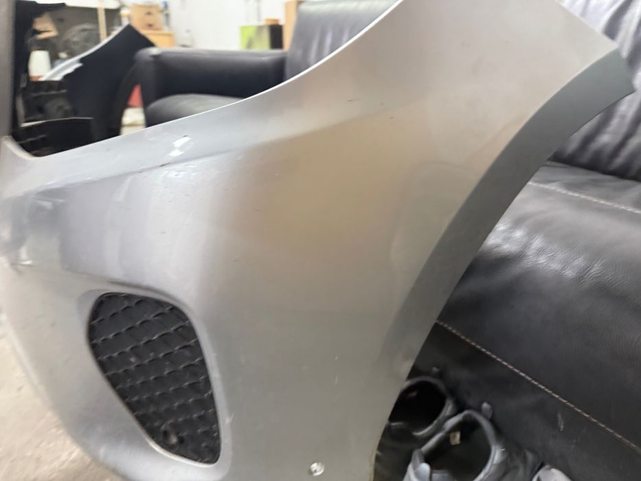 Предна и задна броня GLS450 x166 2018г