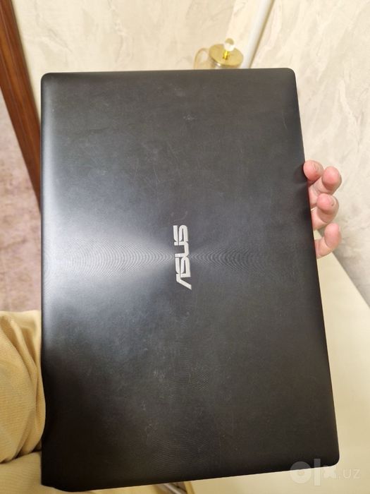 Ноутбук ASUS X553S