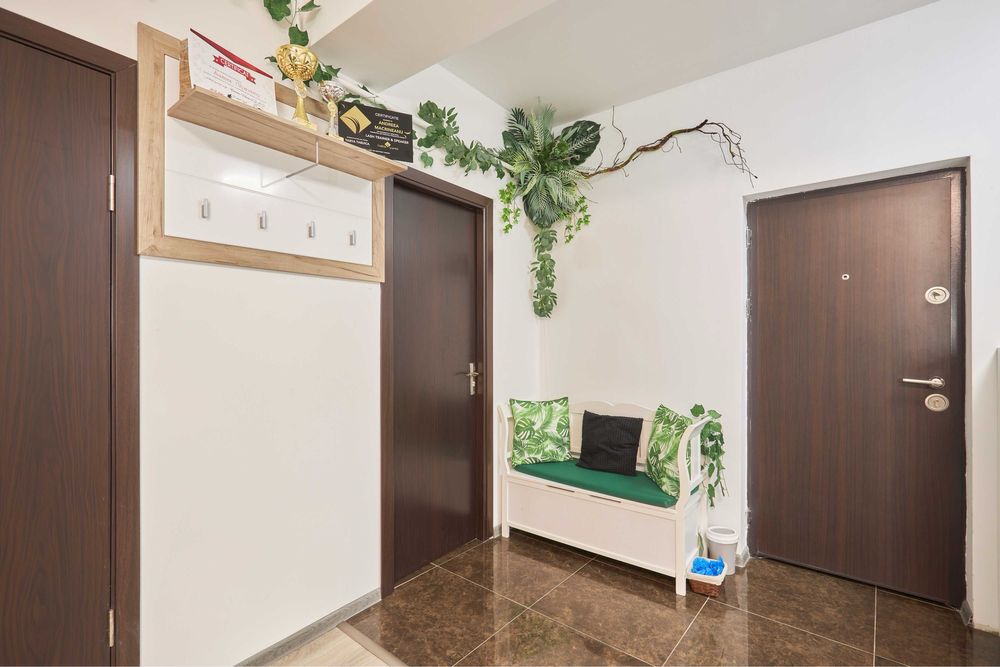 Post cosmetica , make up ,extensii gene