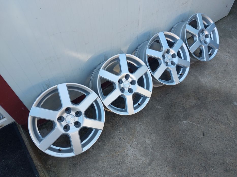 Jante aluminiu r16 / Mazda Dacia Renault Nissan Kia Hyundai / 5x114,3