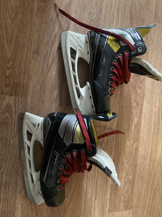 Коньки Bauer Supreme S37