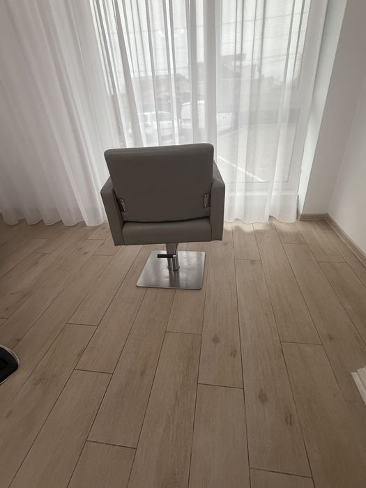 Scaune coafor  600 lei Ploiesti