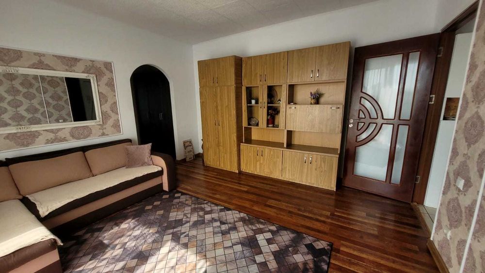 Dau in chirie ap. 2 camere ultracentral, 48mp, et.3. Renovat, modern, luminos, complet utilat. Langa Crisu, Judetean, Medicina, Drept