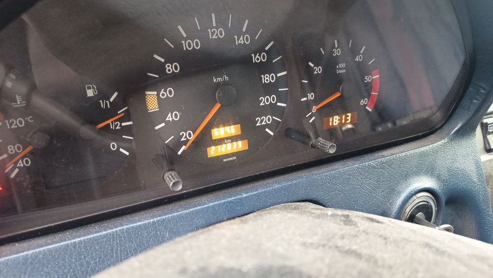 Мерцедес ц 200 чист дизел