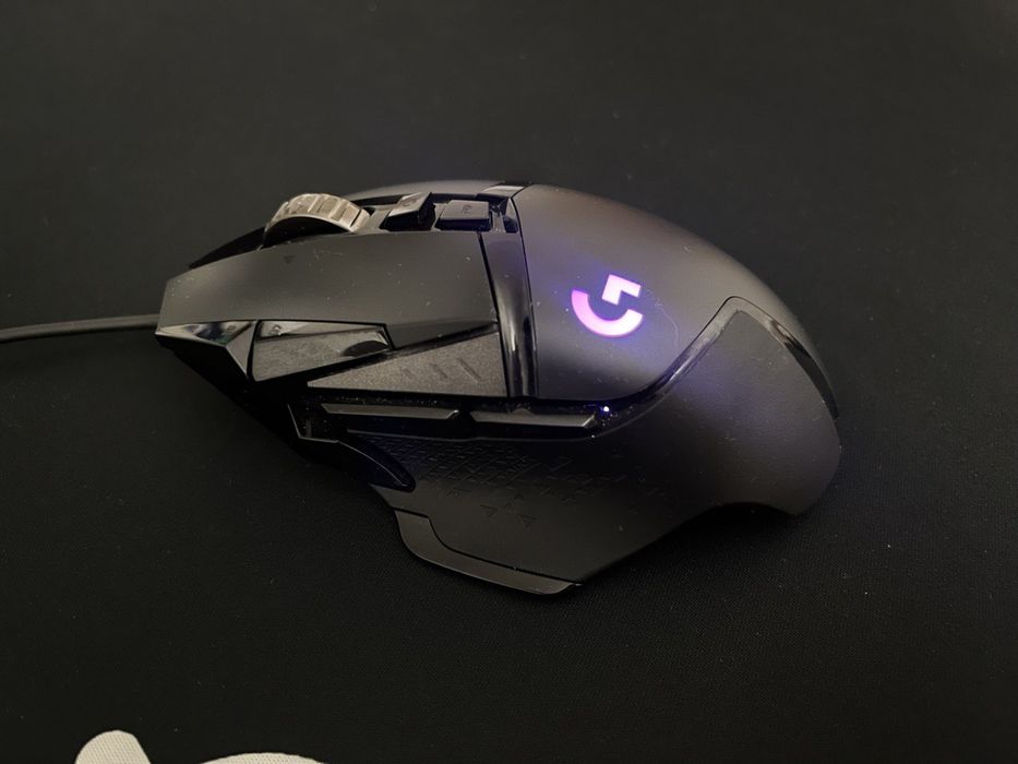 Продается мышь Logitech G502 Hero