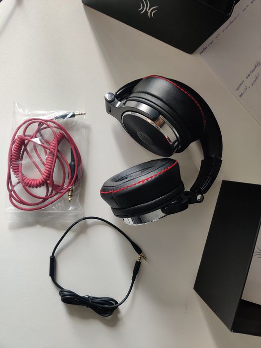 Продам наушники oneodio studio pro 50