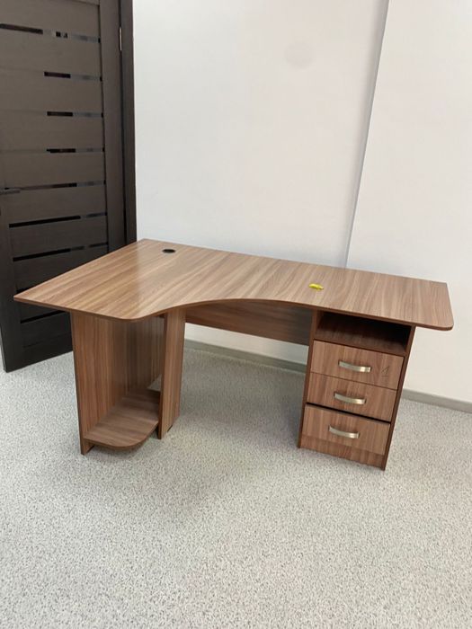 Стол б/у письменный