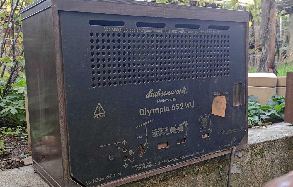 Ретро лампово радио олимпия olimpia 552 WU