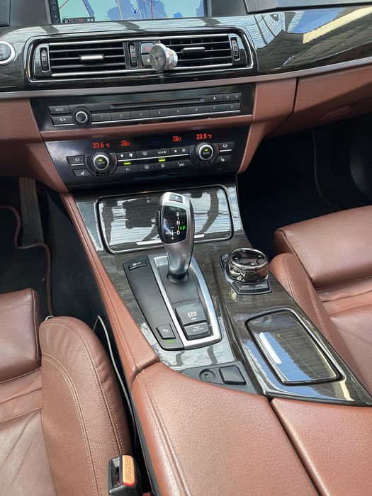 BMW F10 2011 2.0 184cp Automat