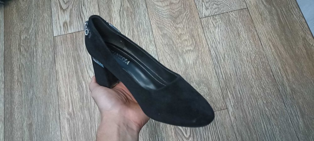 Элегантная женская обувь от компании Ванесса