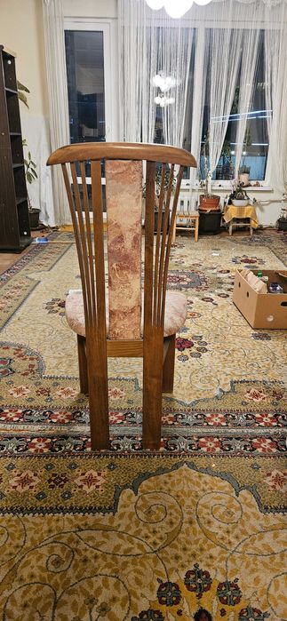 Трапезни столове 6 бр.