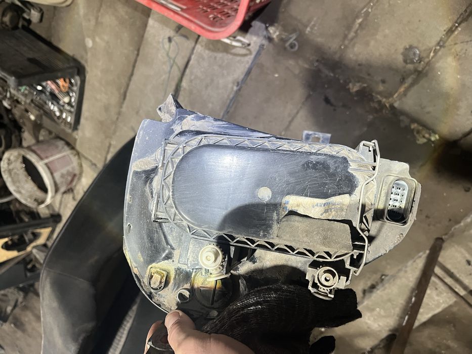 Дверь фара крыло приора