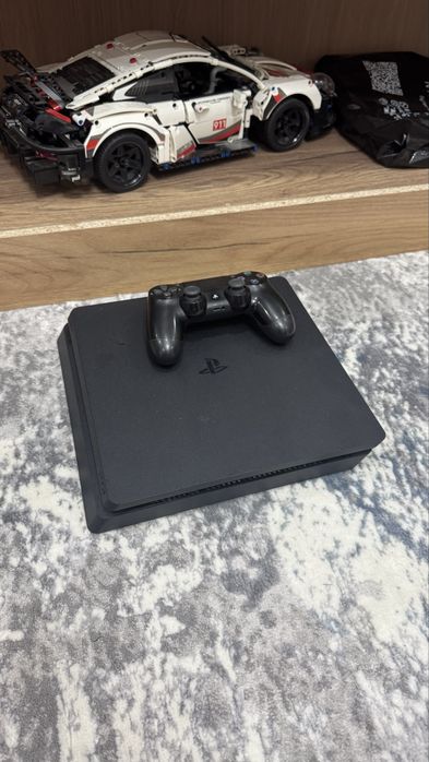PS4 Slim 1ТB + 7 игр без ремонта